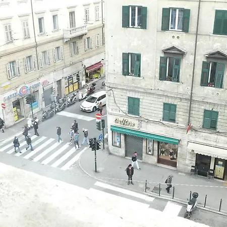 B&B Piazza Goldoni Triest Exterior foto